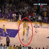 "Baci loptu 15 metara i ona uđe u koš": Pogledajte trojku Jokića zbog koje mu se LeBron naklonio