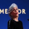 Jane Fonda rediteljicu na ceremoniji u Cannesu gađala nagradom