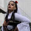 Maturantica iz Banje Luke privukla pažnju izgledom, pojavila se u narodnoj nošnji i nosila podvezicu