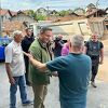 Denis Bećirović nakon razornih poplava posjetio Teočak i ponudio pomoć