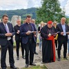 Goraždani ugostili Vinka Puljića: Zapalili svijeće na spomeniku Drinskim mučenicama pa ga počastili baklavom