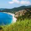 Na crnogorskoj plaži postavili ražanj i pekli jagnje: Napraviše vašar od budvanskih plaža