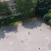 Mališani u Sarajevu prekinuli svoju igru kako bi odali počast žrtvama genocida u Srebrenici