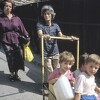 Dosad neviđene fotografije nastale tokom opsade Sarajeva: Odrastanje pod granatama i borba za život