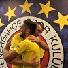 Džeko srdačno dočekao Tadića u Fenerbahčeu, skupa su odradili prvi zajednički trening