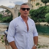 Ilegalni čamci godinama ugrožavaju skakače sa Starog mosta: Za njih nema reda ni inspekcije