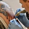 Posjetili smo prvi Tattoo Expo u Sarajevu i zabilježili kako nastaje umjetnost na tijelu