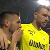 Džeko zagrlio Tadića nakon utakmice pa mu se požalio: "A brate, j*bi ga, vidio si teren"