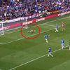 Reprezentativni golman Engleske primio rijetko viđen gol pa na kraju spasio Everton