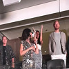 Dok su se Meghan i njena majka ludo zabavljale na koncertu, princ Harry izgledao je očajno