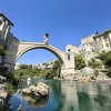 Da li vožnju ispod Starog mosta mimo zakona odobrava Grad Mostar i imaju li ilegalci podršku institucija?