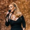 Adele u potpunosti prestala piti alkohol, sada poručila da joj to jako nedostaje