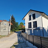 Pogledajte kako izgleda obnovljena porodična kuća Aleksandra Vučića u Bugojnu