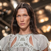 Bella Hadid pozvala na prekid vatre u Palestini i Izraelu, s drugim slavnim ličnostima pisala Bidenu