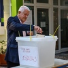 Otvorena birališta u Starom Gradu: Građani biraju između Irfana Čengića i Dženana Selimbegovića