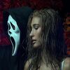 Hailey Bieber u donjem vešu za Halloween: Pozirala kao Carmen Electra u komediji "Scary Movie"