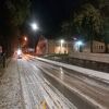 Nevrijeme stiglo i u BiH: Gradske ulice u Livnu sinoć zatrpane ledom i vodom