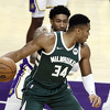 Antetokounmpo zamalo oborio rekord karijere, Milwaukee poražen u dramatičnoj utakmici