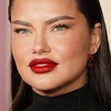 Adriana Lima podijelila fotografiju bez šminke kao odgovor na kritike: Ovo je samo lice umorne mame