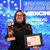 Emina Dervišević dobila Evropsku nagradu u medicini, posvetila je poginulim doktoricama Azri i Almi