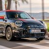 Prvi trovratni novi Mini s čuvenom oznakom JCW pokreće samo elektromotor