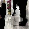 Supruga Kanyea Westa u čupavim štiklama privlačila poglede u Dubaiju