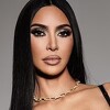 Kim Kardashian se pohvalila izgledom u grudnjaku i gaćicama pa dobila kritike: Tvoj struk je djelo operacija