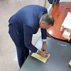 Dodik pred svima zaokružio glasački listić, niko ga nije upozorio da krši pravila