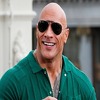 Popularni The Rock se maskirao u samog sebe: 60 miliona pregleda za "zloglasno" izdanje iz '90ih