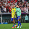 Dani Alves pao na nikad niže grane, Neymar mu poslao 150.000 eura