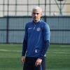 Dal Varešanović potpuno promijenio imidž, na treningu se pojavio s novom bojom kose