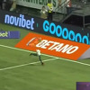 Nogometaš "nestao" na terenu i ostavio fanove u čudu: Znate li zašto se to dešava?