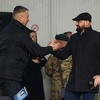 Nešić i Isak "zakopali ratnu sjekiru": Srdačan pozdrav i osmijesi na ceremoniji u Sarajevu