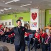Neno Murić povodom Dana zaljubljenih održao koncert za penzionere u Sarajevu