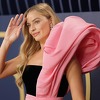 Margot Robbie u višemilionskom modnom izdanju pomela svu konkurenciju na dodjeli SAG nagrada