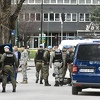 Neredi na Grbavici uoči sarajevskog derbija, na terenu policija i hitna pomoć