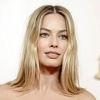 Svi pričaju o haljini Margot Robbie na dodjeli Oscara: Je li ovo poruka koju je htjela poslati?
