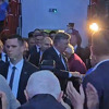 HDZ poslao poruku Milanoviću iz Vinkovaca: Plenković ušao u dvoranu uz pjesmu "Eye of the Tiger"