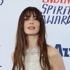 Anne Hathaway otkrila da je imala spontani pobačaj, u to vrijeme u predstavi glumila trudnicu