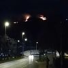 Požar zahvatio dio Mojmila u Sarajevu, vatrogasci ga uspješno ugasili