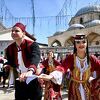 Folkloraši povodom Dana grada Sarajeva razveselili građane plesom i muzikom