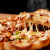 Kulinarski majstori pripremaju savršeno tijesto za pizzu zahvaljujući ova dva sastojka