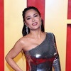 Zanosna Salma Hayek "srušila" internet u bikiniju, za dan prikupila milion lajkova