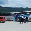 Autobusi iz više gradova krenuli na Dodikov miting u Banju Luku, očekuju se "pristalice" i iz Srbije