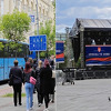 Autobusi iz cijele RS pristižu na miting u Banju Luku, bina i trg su već spremni za događaj