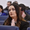 Arijana Memić zatražila da se policajcima zabrani sjedenje u kafićima u radno vrijeme