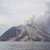 Proglašeno stanje najviše uzbune na indonežanskom ostrvu nakon što je vulkan tri puta eruptirao
