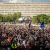 Hiljade Slovaka u Bratislavi ustalo protiv premijera Fice: Kontroverzni zakon kopirao od Putina