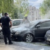 Sarajevo: Gorio automobil na Alipašinom Polju, vatra zahvatila i susjedna vozila
