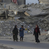 Izrael poslao tenkove u Jabaliju, Palestinci kažu da bombarduju i objekte gdje su izbjeglice